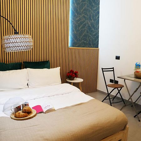 Milly'S House Apartment Napoli Bagian luar foto
