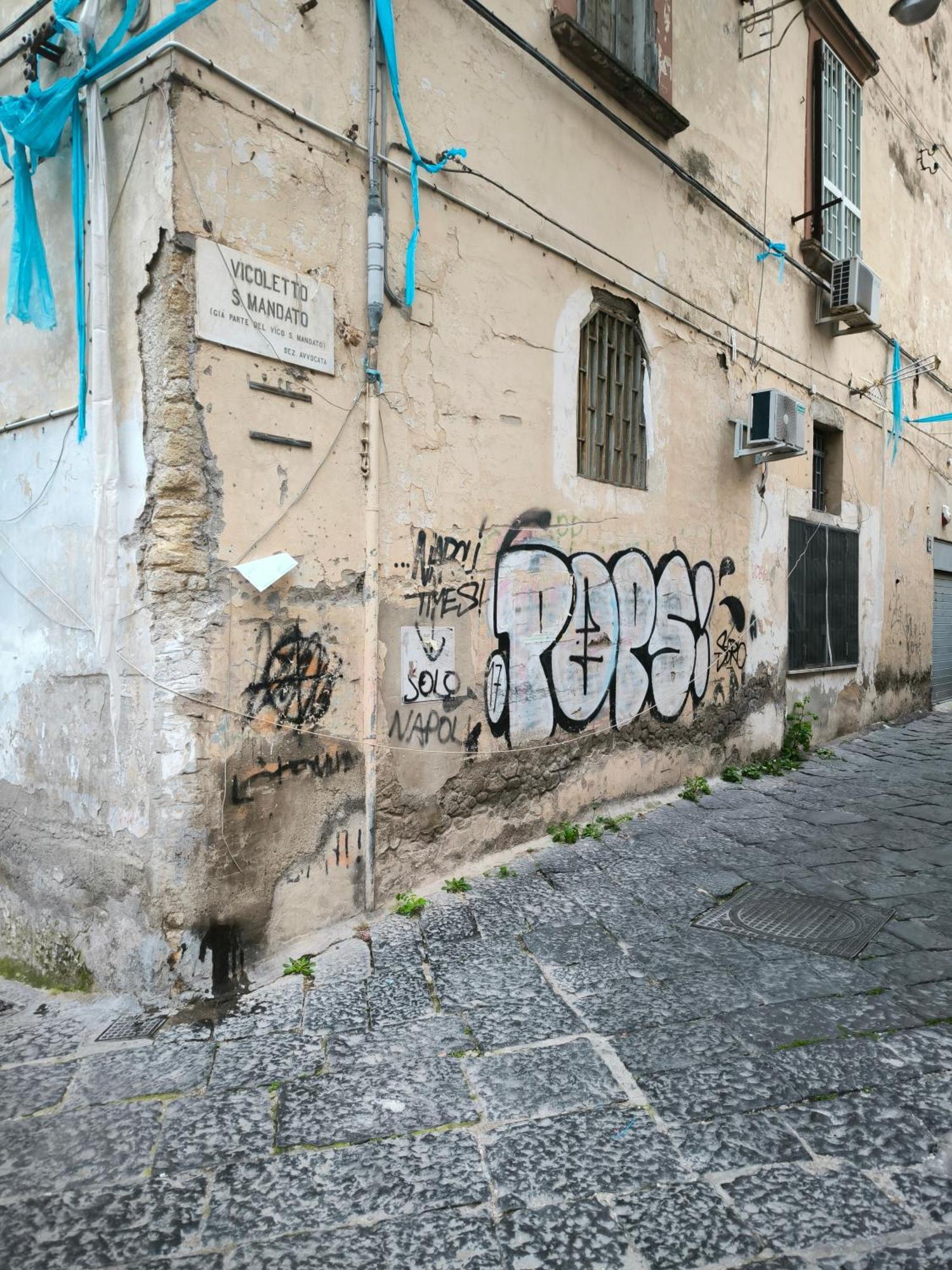 Milly'S House Apartment Napoli Bagian luar foto