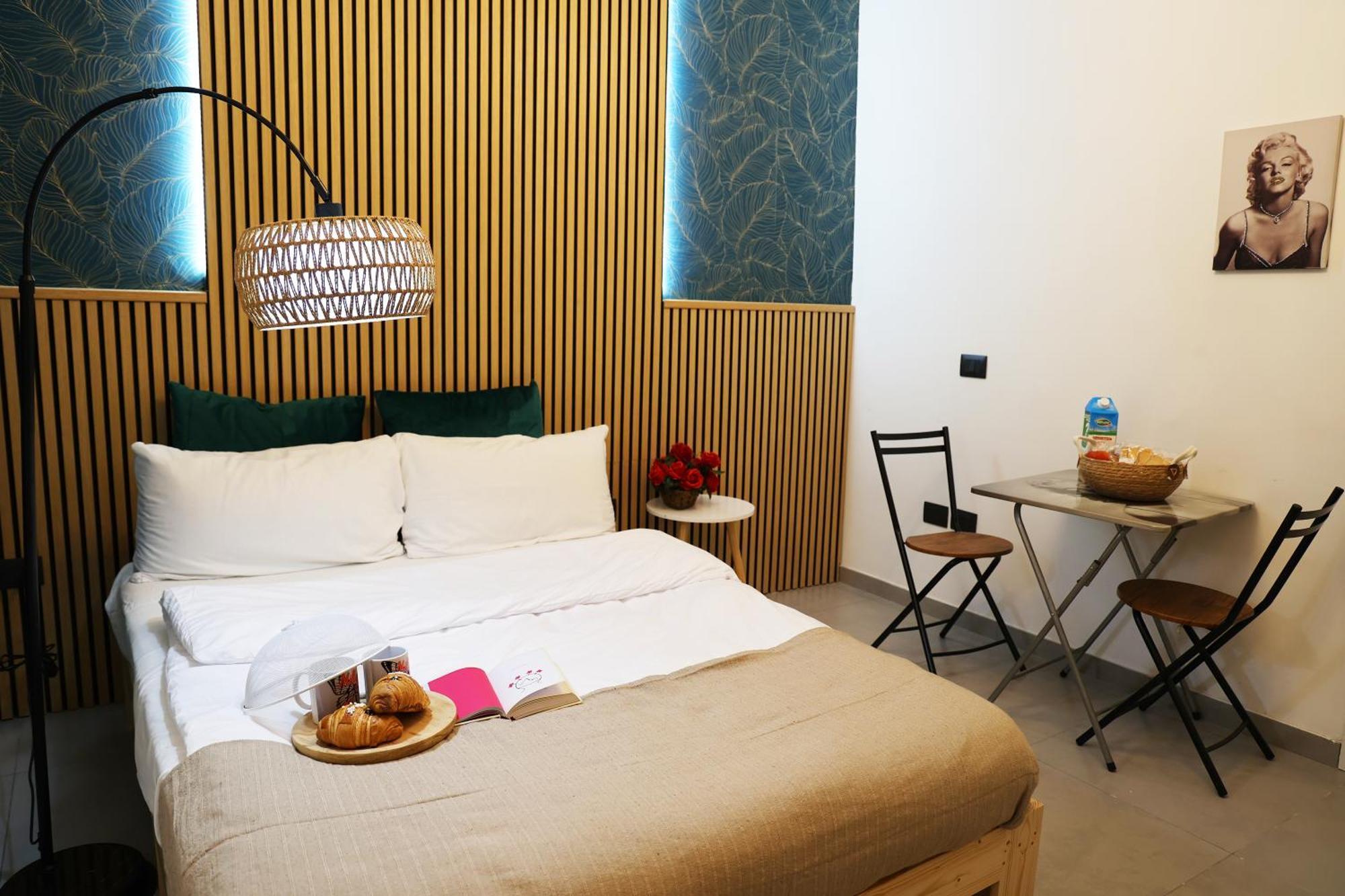 Milly'S House Apartment Napoli Bagian luar foto