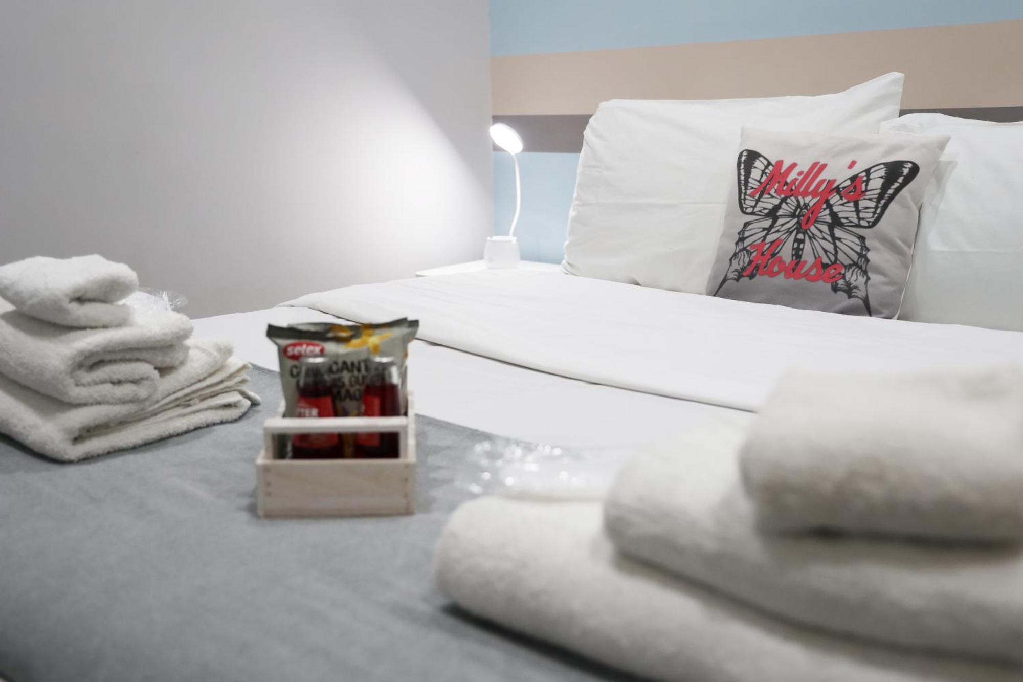 Milly'S House Apartment Napoli Bagian luar foto